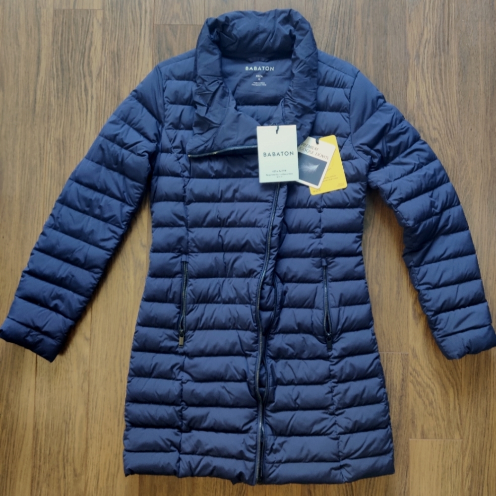 Aritzia Babaton Reza Puffer
